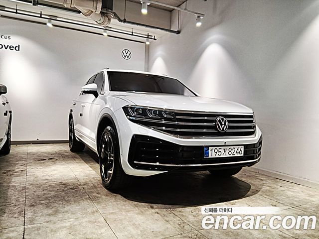 Volkswagen Touareg 3.0 TDI Prestige — пробег 19 296 км — фото 1 из 5