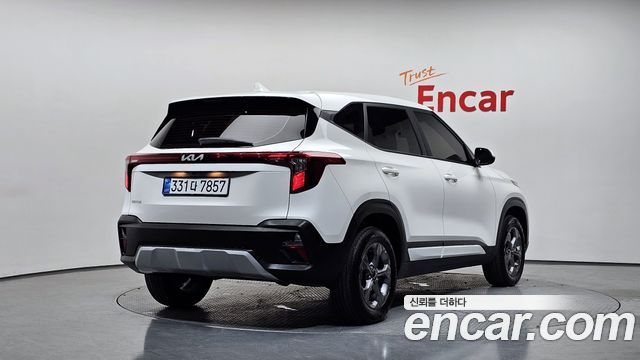 Kia Seltos из Кореи Encar