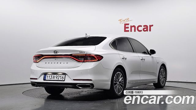 Hyundai Grandeur Premium — пробег 129 193 км — фото 2 из 5