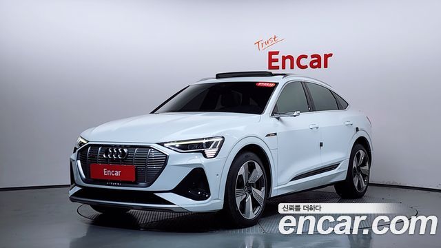 Audi e-tron 55 Quattro Sportback — пробег 151 664 км — фото 1 из 5
