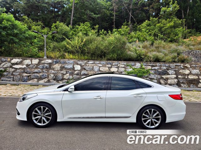 Hyundai Grandeur HG220 Diesel Premium Collection — пробег 200 000 км — фото 3 из 5