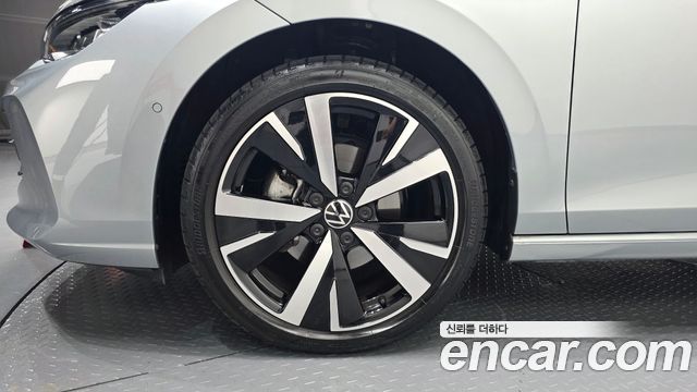 Volkswagen Golf из Кореи Encar
