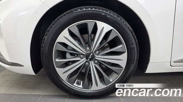 Kia K8 из Кореи Encar