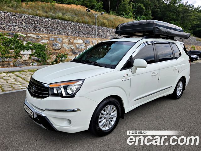 Ssangyong KORANDO 4WD RX 9-seater — пробег 131 500 км — фото 2 из 5