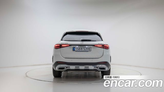 Mercedes-Benz GLC-Class GLC300 4MATIC AMG Line — пробег 5 241 км — фото 4 из 5