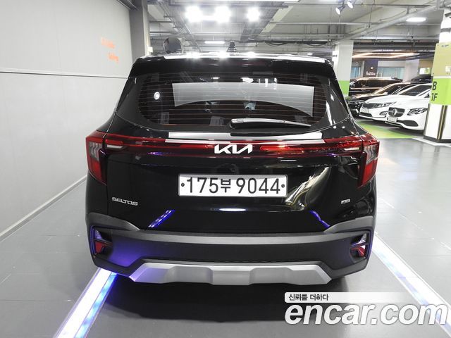 Kia Seltos из Кореи Encar