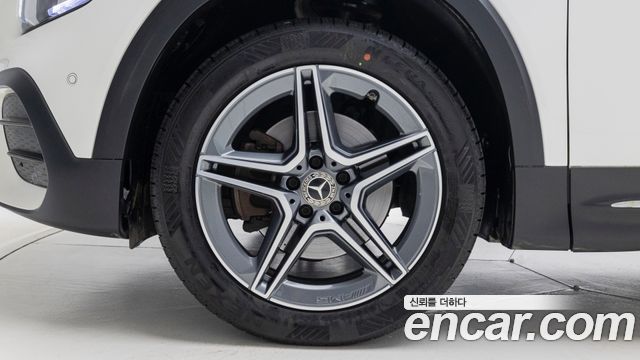Mercedes-Benz GLB-Class из Кореи Encar