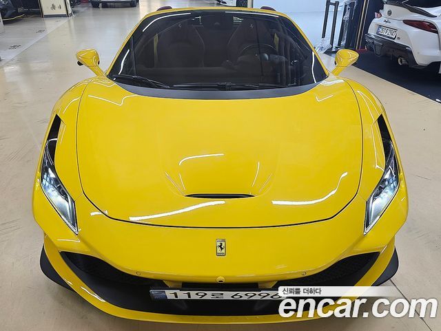 Ferrari F8 из Кореи Encar