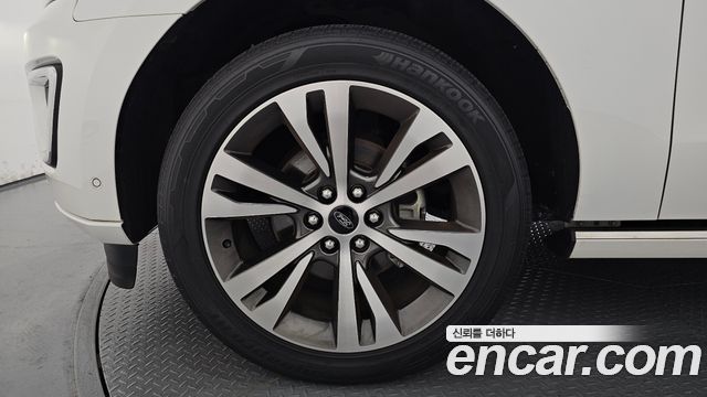 Ford Expedition из Кореи Encar