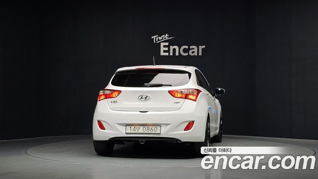Hyundai i30 Diesel 1.6 VGT PYL — пробег 142 450 км — фото 4 из 5