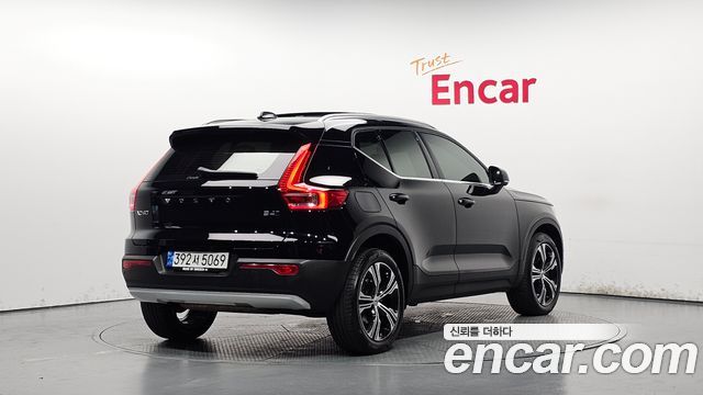 Volvo XC40 из Кореи Encar
