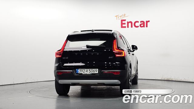 Volvo XC40 из Кореи Encar