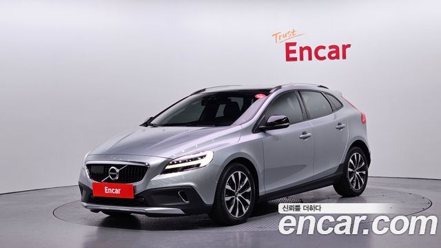 Volvo V40 из Кореи Encar