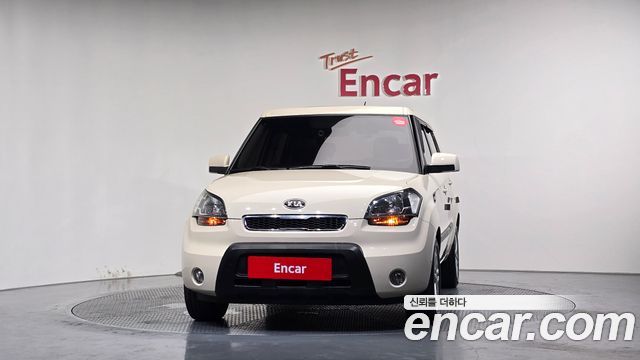 Kia Soul Gasoline 1.6 Smart — пробег 101 974 км — фото 3 из 5