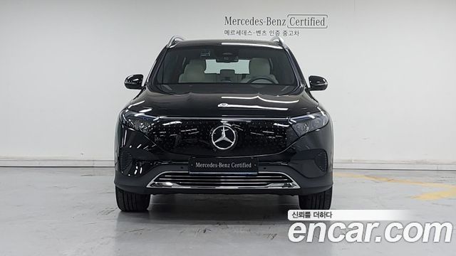 Mercedes-Benz EQB EQB300 4MATIC — пробег 3 387 км — фото 3 из 5