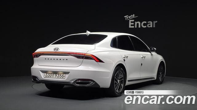 Hyundai Grandeur из Кореи Encar
