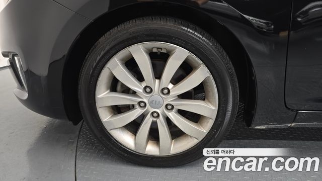Kia Carens из Кореи Encar