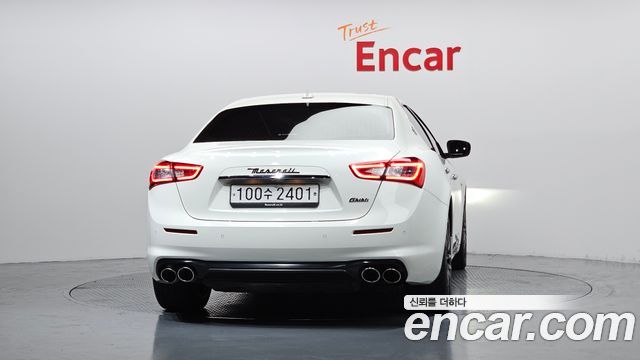 Maserati Ghibli из Кореи Encar