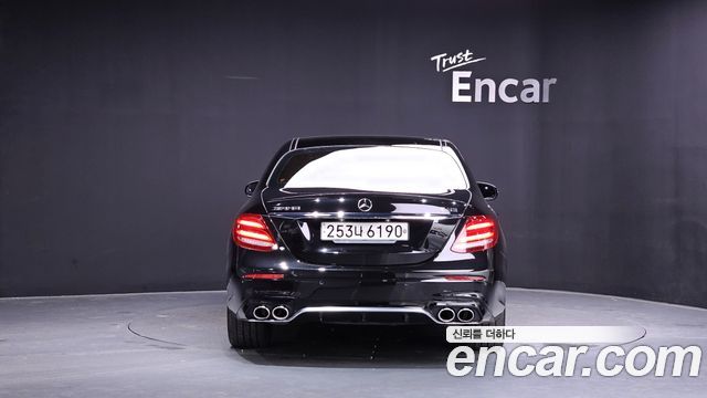 Mercedes-Benz E-Class из Кореи Encar