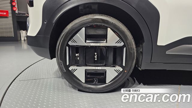 Kia EV3 из Кореи Encar