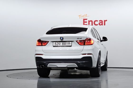 BMW X4 xDrive20d M Sport — пробег 121 130 км — фото 4 из 5