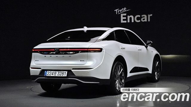 Toyota Crown из Кореи Encar
