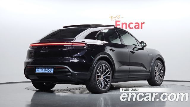 Porsche Macan из Кореи Encar