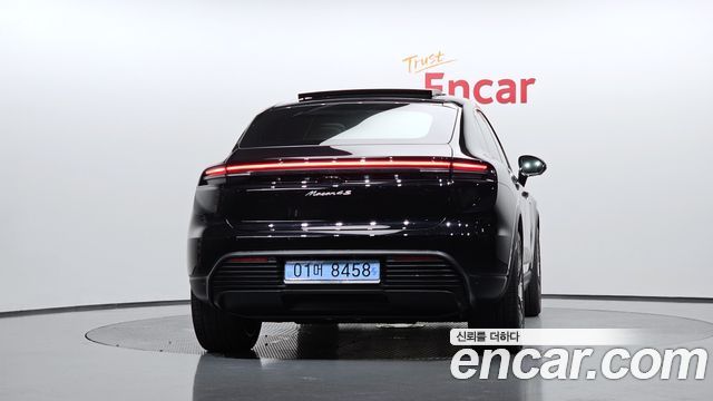 Porsche Macan из Кореи Encar