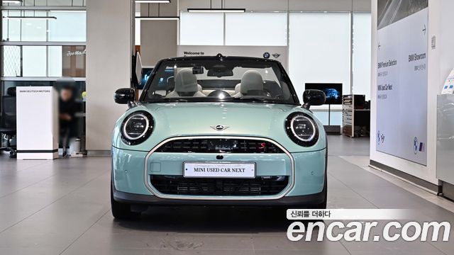 Mini Cooper Convertible Favoured — пробег 7 634 км — фото 2 из 5