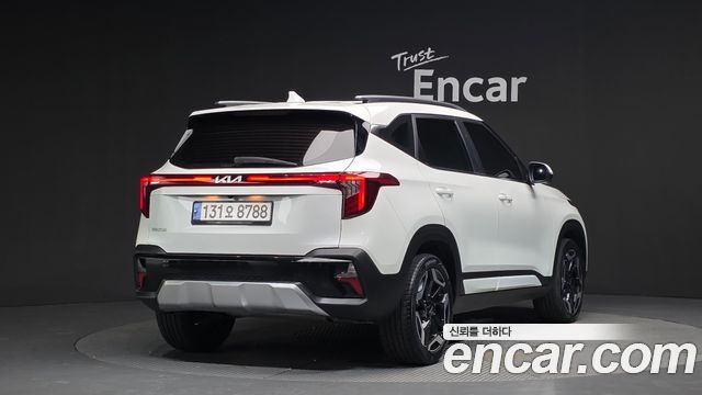 Kia Seltos из Кореи Encar