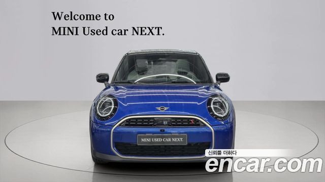 Mini Cooper 5 Door Favoured — пробег 4 049 км — фото 4 из 5