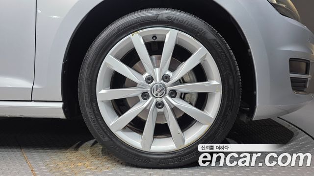 Volkswagen Golf из Кореи Encar