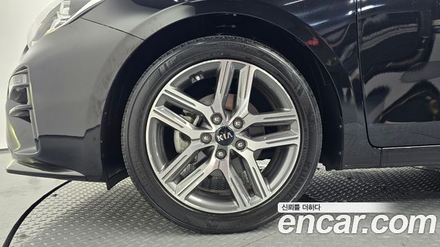 Kia K3 Signature — пробег 24 433 км — фото 5 из 5