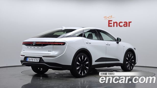 Toyota Crown из Кореи Encar