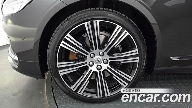 Volvo S90 из Кореи Encar