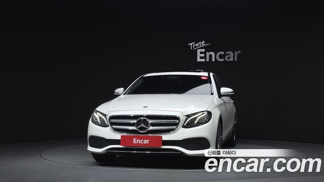Mercedes-Benz E-Class из Кореи Encar