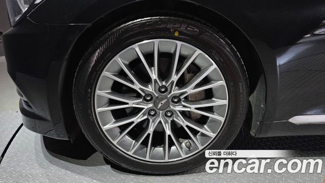 Hyundai Genesis из Кореи Encar