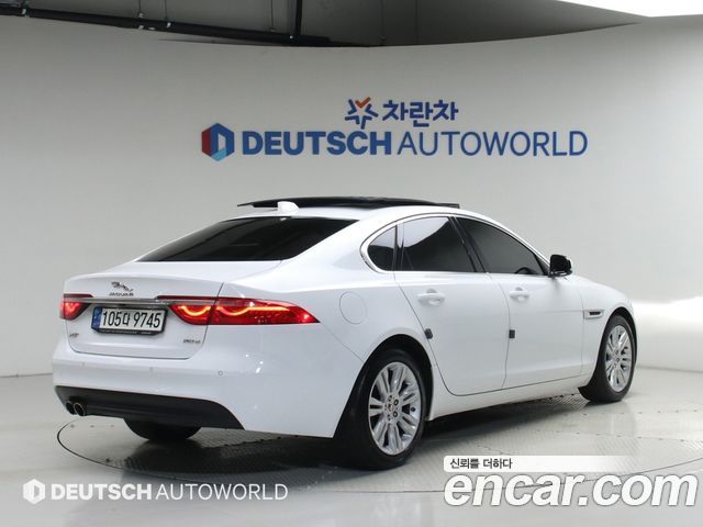 Jaguar XF из Кореи Encar