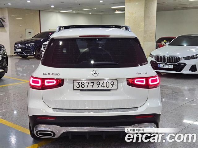 Mercedes-Benz GLB-Class из Кореи Encar