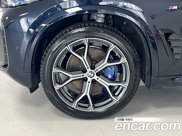 BMW X5 xDrive 40i M Sport — пробег 6 568 км — фото 5 из 5
