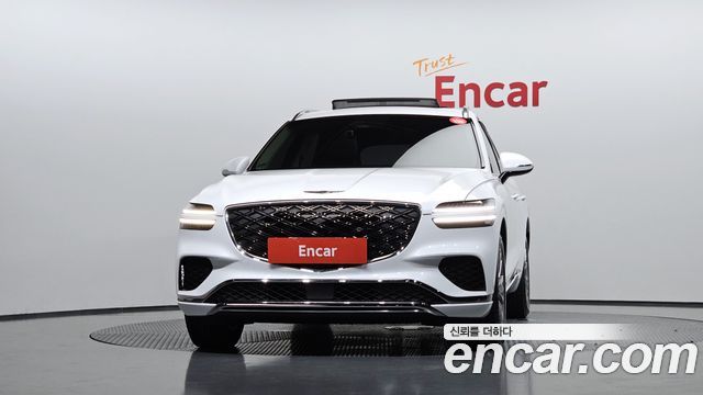 Genesis GV70 из Кореи Encar