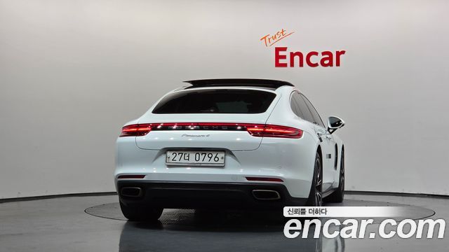 Porsche Panamera 3.0 AWD — пробег 70 900 км — фото 4 из 5
