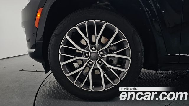 Jeep Cherokee из Кореи Encar