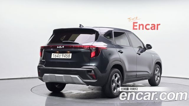 Kia Seltos из Кореи Encar