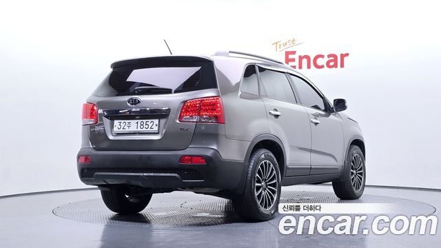 Kia Sorento Diesel 2.0 2WD TLX High-Deluxe — пробег 289 553 км — фото 2 из 5