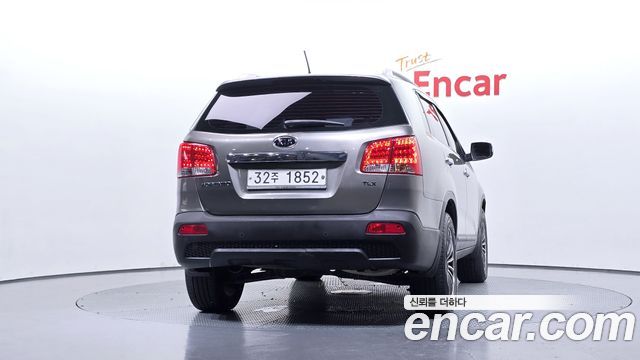 Kia Sorento Diesel 2.0 2WD TLX High-Deluxe — пробег 289 553 км — фото 4 из 5