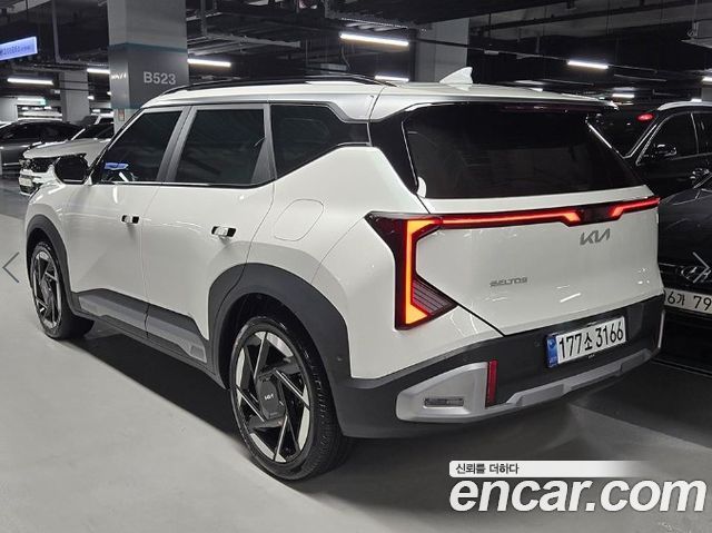 Kia Seltos из Кореи Encar