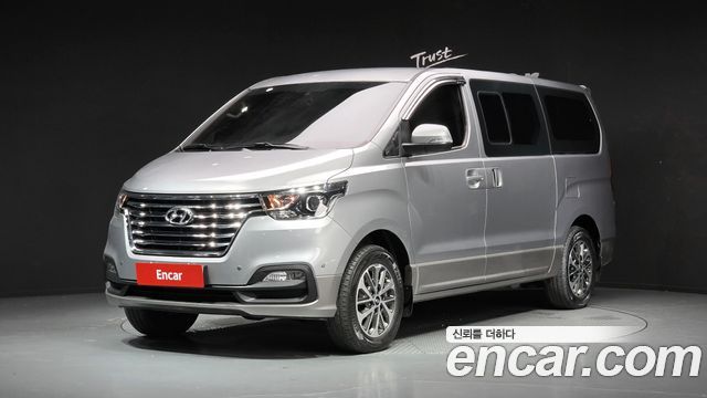 Hyundai Starex 4WD Urban 9-Seater Exclusive — пробег 36 346 км — фото 1 из 5