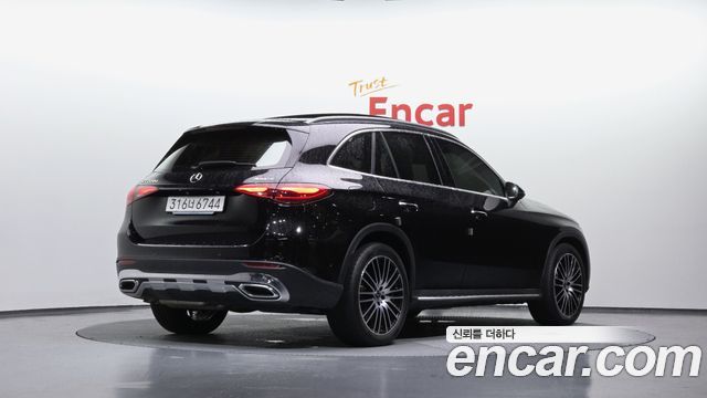 Mercedes-Benz GLC-Class GLC220 d 4MATIC — пробег 64 472 км — фото 2 из 5