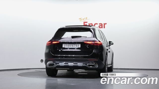 Mercedes-Benz GLC-Class GLC220 d 4MATIC — пробег 64 472 км — фото 4 из 5